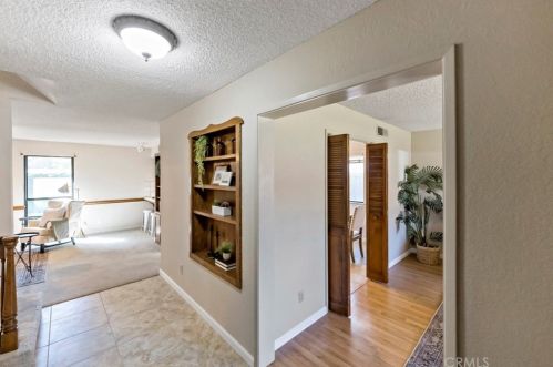 1294 Fedora Ave, Clovis, CA 93612-5844