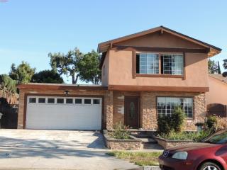 4206 Bainbridge Ave, Anaheim CA  92807-2825 exterior