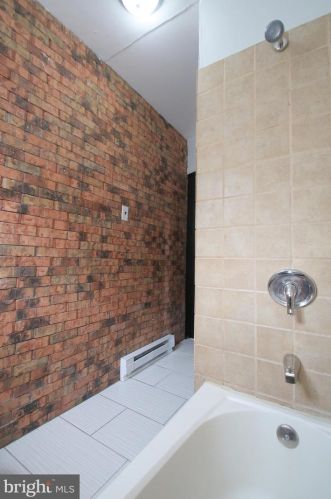 1144 22nd St, Philadelphia PA 19146-4235 exterior