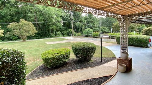 100 Concord Rd, Smyrna GA  30082-4500 exterior