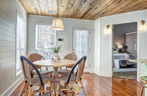 3037 Vineyard Way, Smyrna GA  30082-1851 exterior