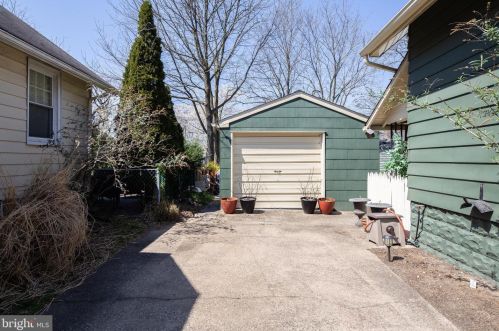 153 Park Pl, Camden NJ 08106-1221 exterior