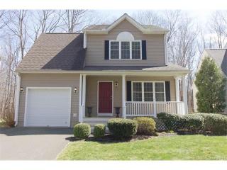 35 Sycamore Way, Wallingford CT  06492-4380 exterior