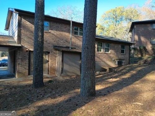 4520 Clement Dr, Atlanta GA  30331-4518 exterior