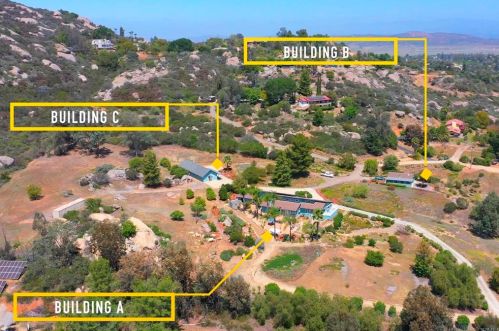 15760 Thomas Paine Dr, Ramona, CA 92065-7329