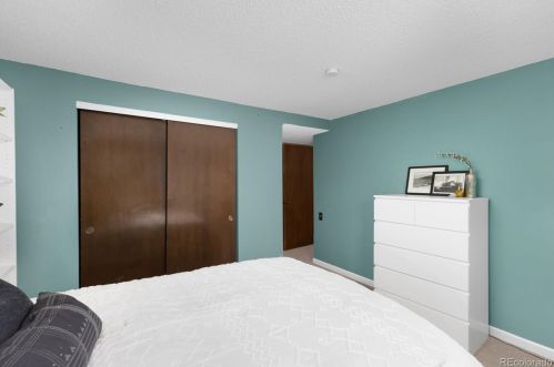 17225 Brown Cir, Aurora CO  80013-2104 exterior