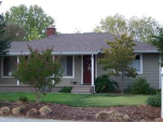 19400 Hill St, Anderson, CA 96007-4803