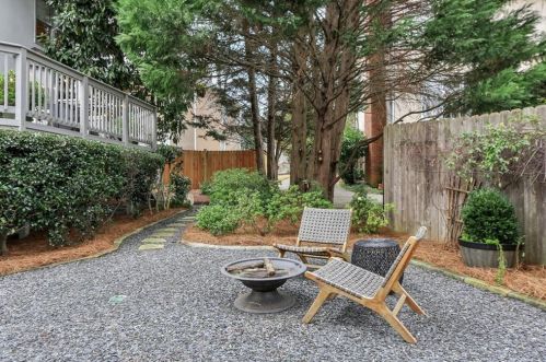 2313 Colonial Dr, Atlanta GA  30319-3806 exterior