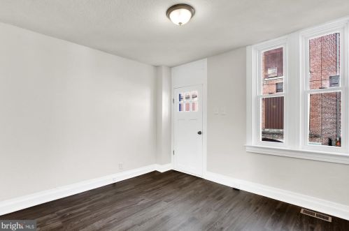 582 Company St, York PA  17401-3311 exterior