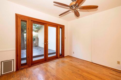 8 Spicewood Way, Irvine CA  92612-2721 exterior