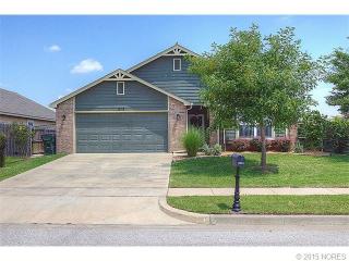 15213 108th Pl, Owasso, OK 74055-8195