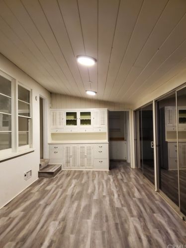 4569 Granada Ave, Riverside CA  92504-2226 exterior