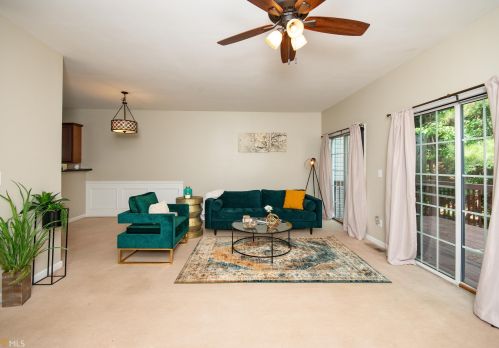 748 Celeste Ln, Atlanta GA  30331-8606 exterior