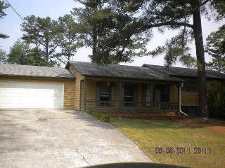 2455 Cajun Dr, Marietta, GA 30066-5207