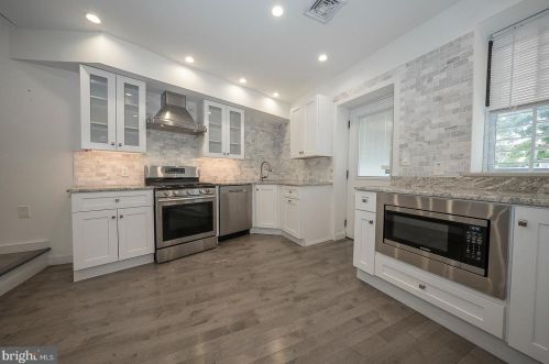 1515 4 St, Philadelphia PA 19148-1303 exterior