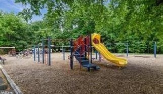 176 Berrywood Dr, Severna Park MD 21146-2033 exterior