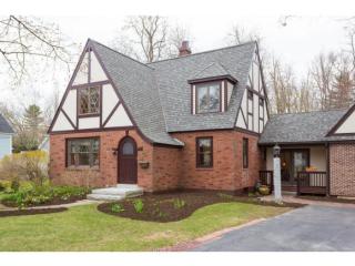 18 Locust Ave, Kensington, NH 03833-1624