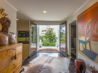 1104 River Hills Dr, Chattanooga, TN 37415-5627