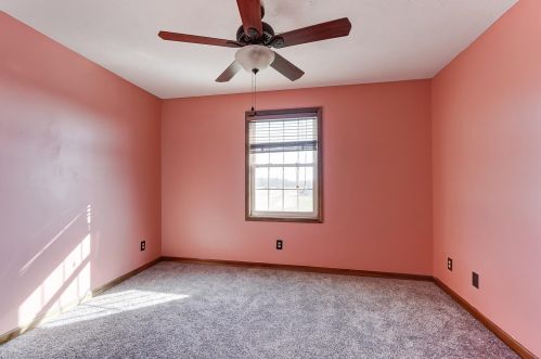 6205 Harvest St, Springfield OH  45502-7536 exterior