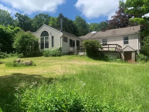 95 Aetna Ave, Torrington, CT 06790-4425