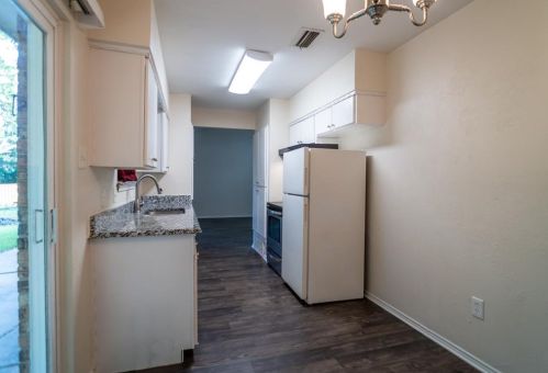 3406 Cheyenne St, Irving TX  75062-3013 exterior