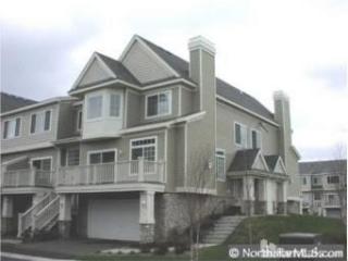2332 Eagle Trace Ln, Saint Paul MN  55129-4285 exterior