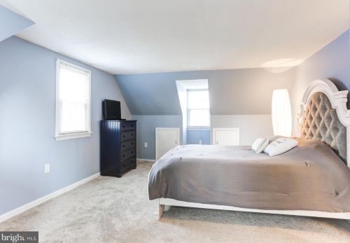 1546 Dunmore Dr, Lancaster PA  17602-1247 exterior