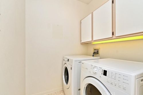 1415 Upland Hills Dr, Upland CA  91784-9157 exterior