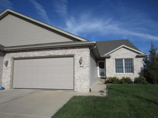 4510 Castle Pines Dr, Springfield, IL 62711-8047