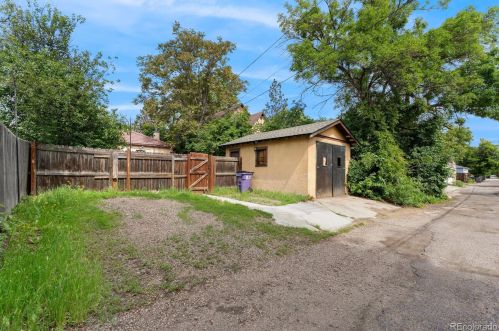 1858 Gilpin St, Denver CO  80209-4522 exterior