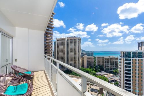 1777 Ala Moana Blvd, Honolulu HI  96815-1683 exterior
