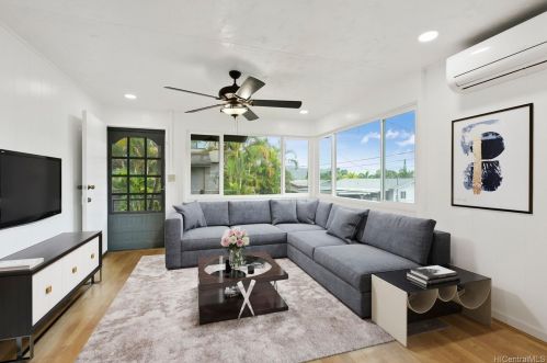 47417 Ahuimanu Rd, Kaneohe, HI 96744