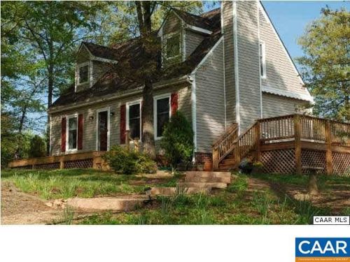 59 Mann Ln, Shipman, VA 22971-2536