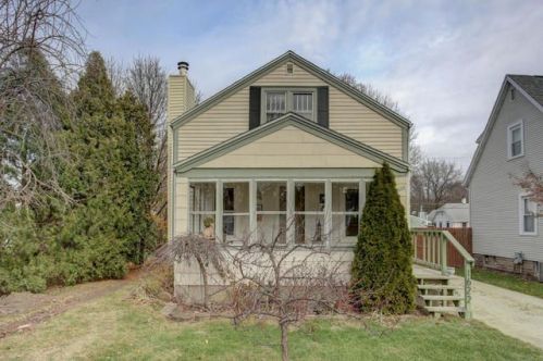 1622 Clark St, Champaign, IL 61821-3039