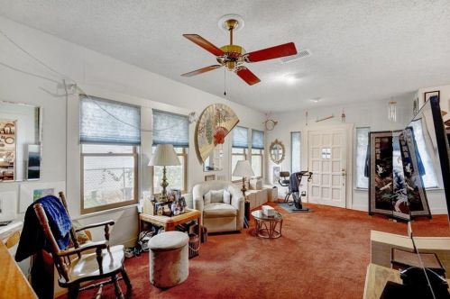 1503 Alta Vis Ave, Austin TX  78704-5228 exterior