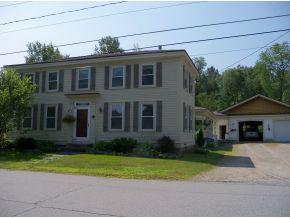 37 Mechanic St, Lancaster, NH 03584-3337