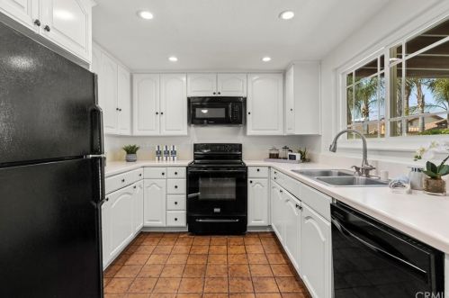 103 Jeanine Way, Anaheim CA  92806-3840 exterior