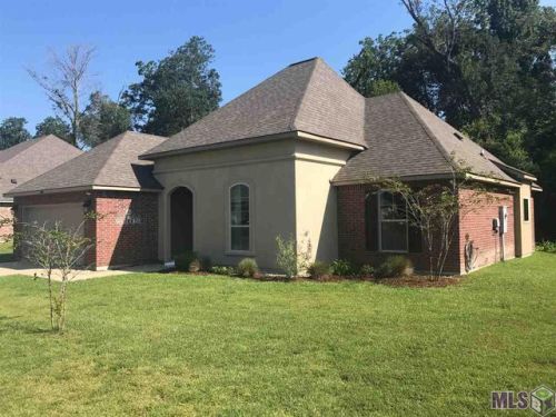 3036 Orleans Quarters Dr, Brusly, LA 70719-2199