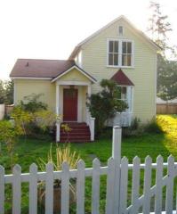 82 Blanchard Rd, Eastsound, WA 98245-9658