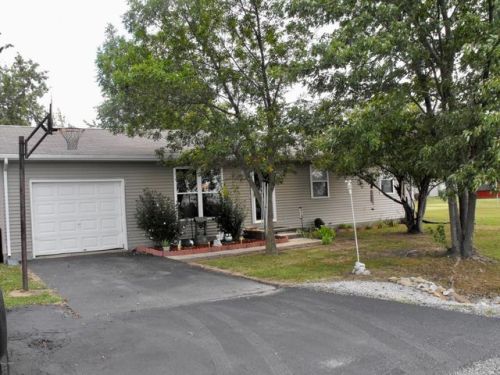 316 Fayette St, Fairman, IL 62882-1234