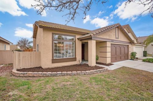 30487 Bogart Pl, Temecula, CA 92591-7319