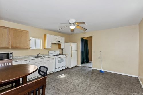 416 Prospect Ave, Riverside CA  92507-1419 exterior