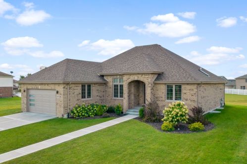 26042 Countyfair Dr, Monee, IL 60449-8782