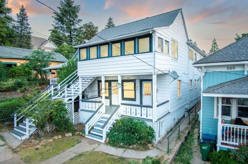 418 Main St, Grass Valley, CA 95945-6504