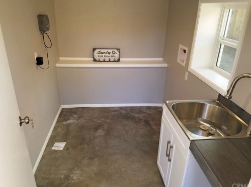 5144 Olivewood Ave, Riverside CA  92506-1311 exterior