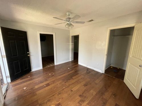 2414 Exeter Ave, Dallas, TX 75216-6502