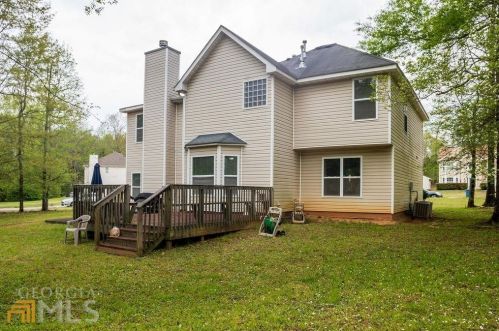 201 Edison Dr, Stockbridge GA  30281-2760 exterior
