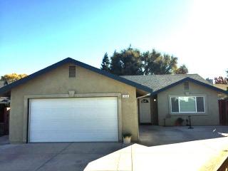 338 Serrano Ct, Fairfield, CA 94533-5815