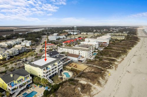 1006 Ocean Blvd, Isle Of Palms SC  exterior