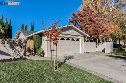 6167 Corte Altamira, Pleasanton, CA 94566-5701